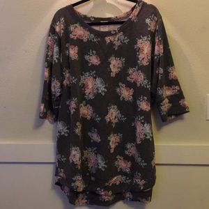 Lightweight sweatshirt floral tunic